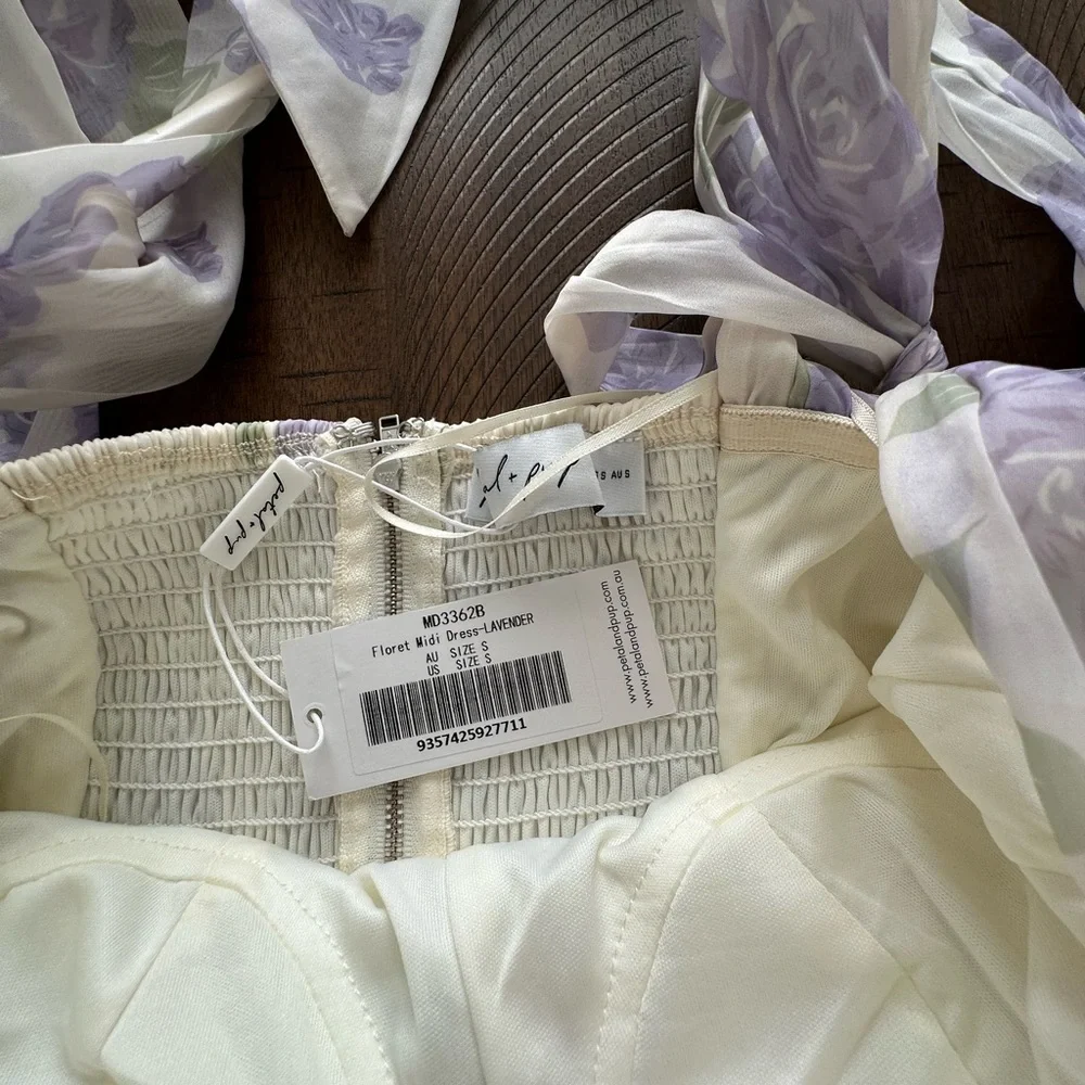 Petal & Pup Floret Midi Dress - Picture 4 of 4